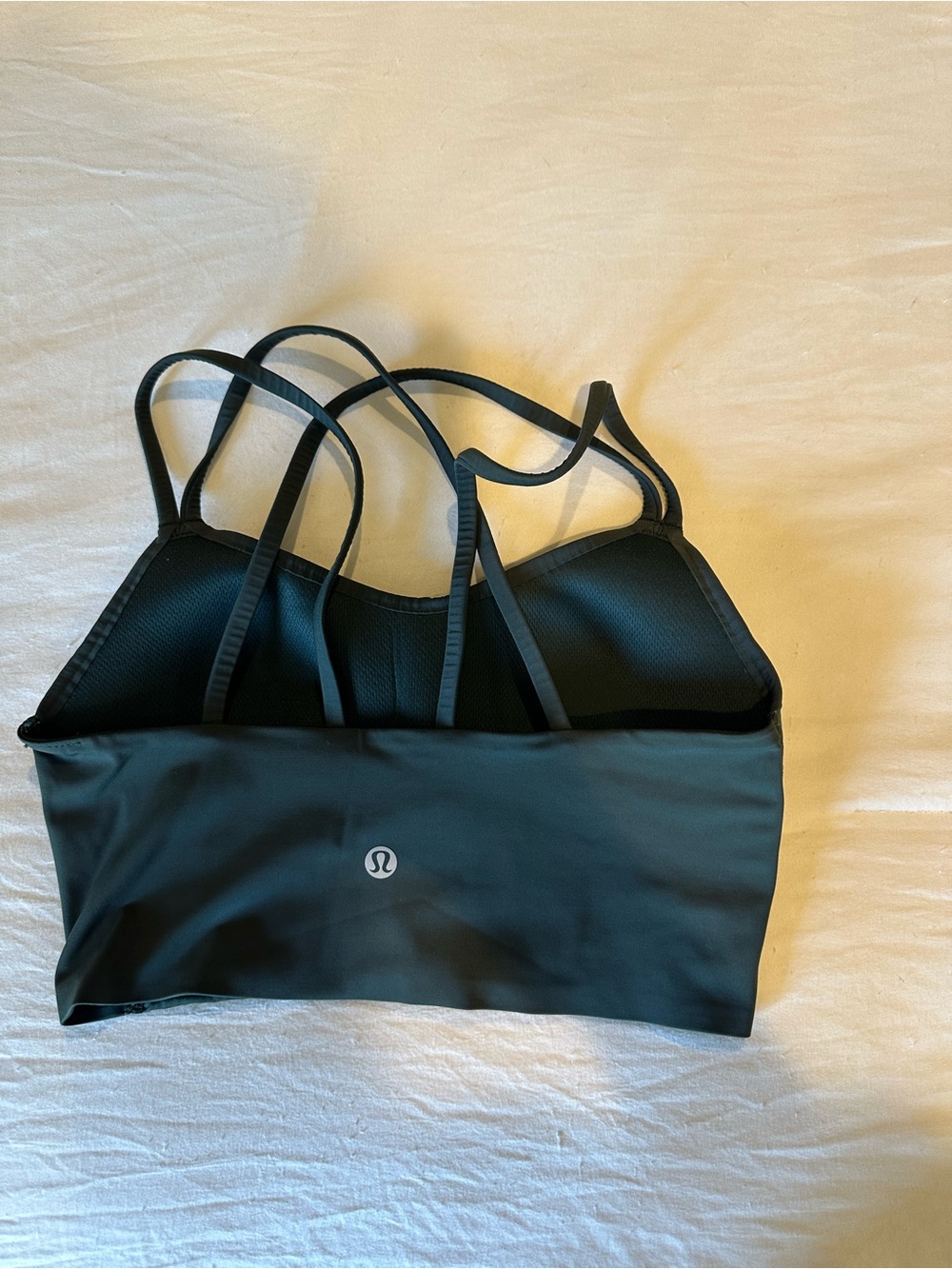 lululemon athletica rainforest green sports bra size 4
